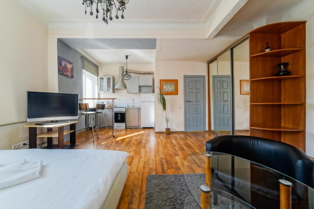 In The Center Of Minsk Apartment Екстериор снимка